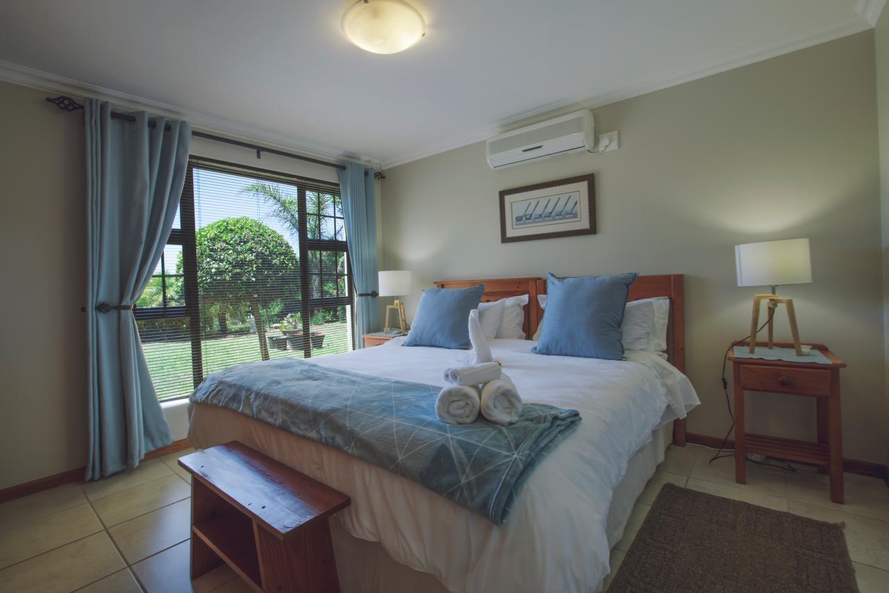 Mossel Bay Golf Lodge Exterior photo